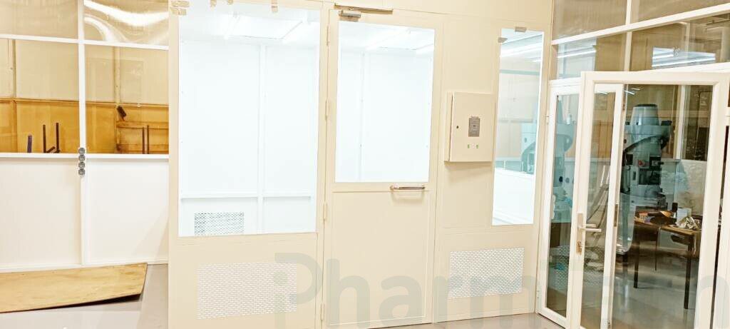 Окончание монтажа локальной чистой зоны ИСО 7 Окончены монтажные работы по созданию локальной чистой зоны ИСО 7 для микроэлектроники. Производство и монтаж 35 рабочих д...